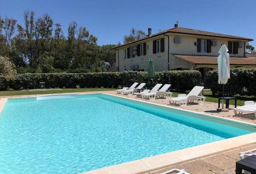 בית מלון כפרי Domominore