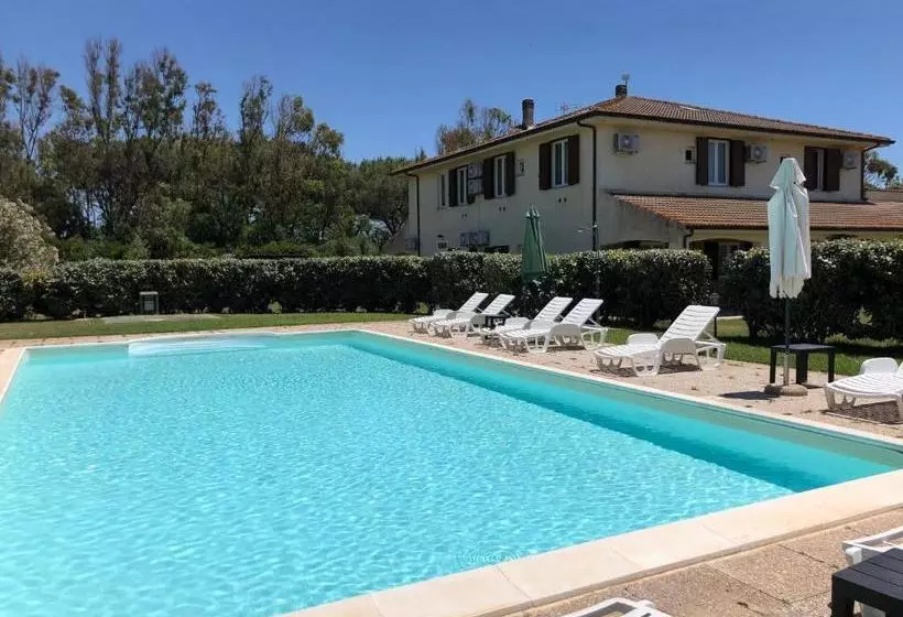 בית מלון כפרי Domominore