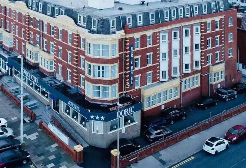 Hotel Doric