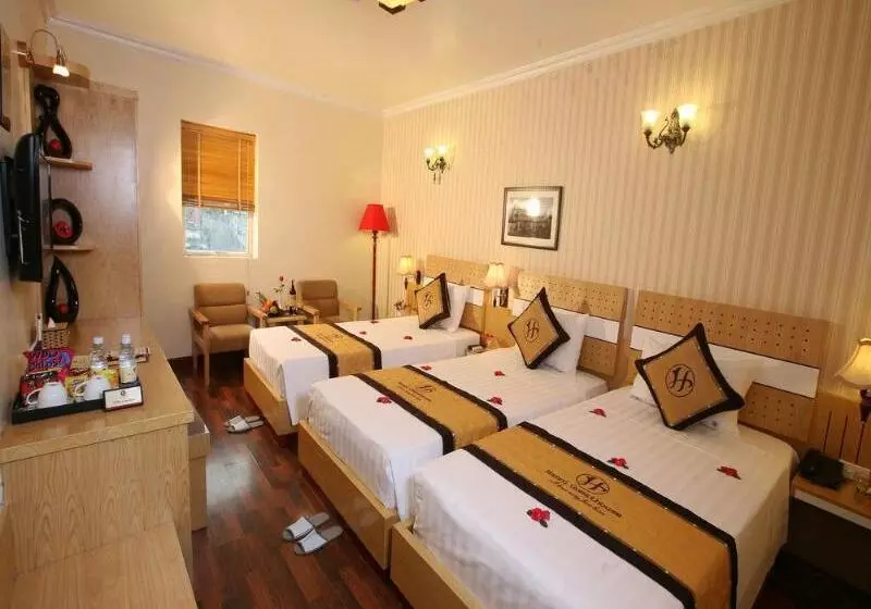 هتل Hanoi House Hostel & Travel