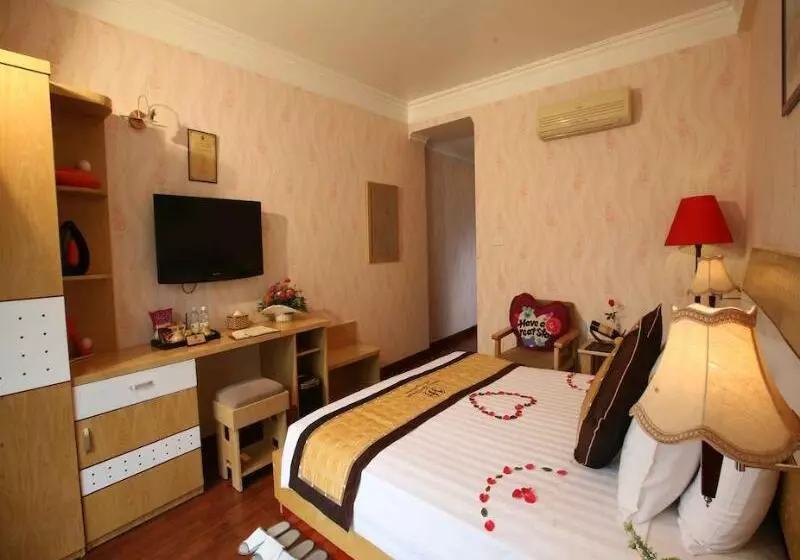 هتل Hanoi House Hostel & Travel