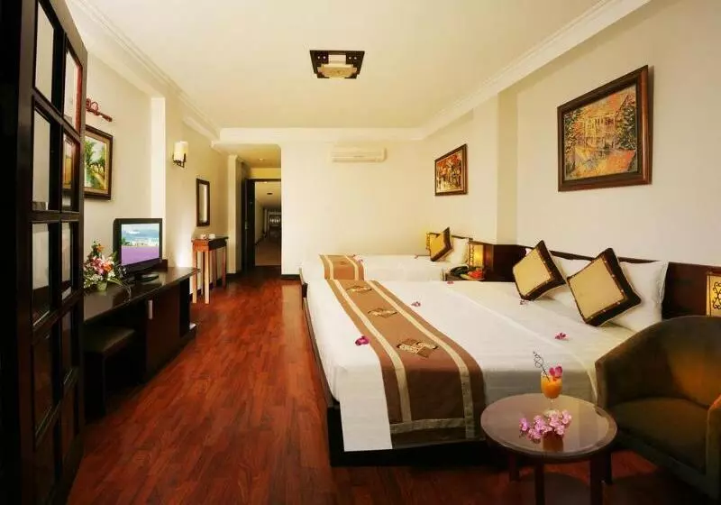هتل Hanoi House Hostel & Travel