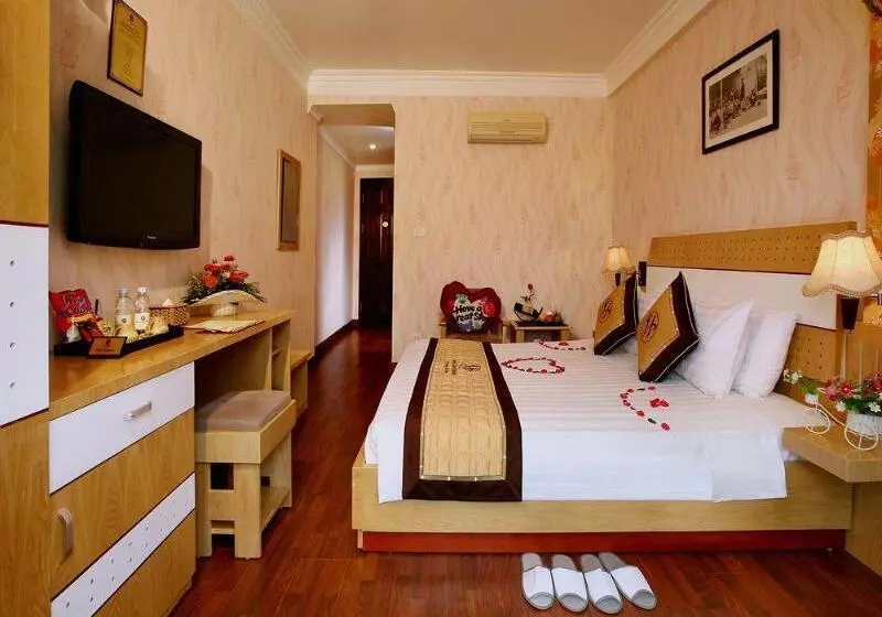 هتل Hanoi House Hostel & Travel