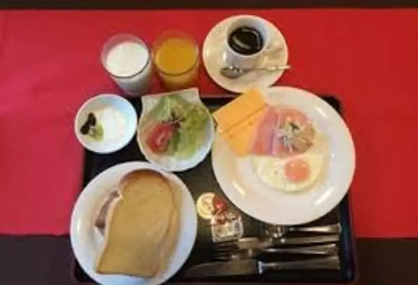 Hotel Hiroshima Ekimae Green