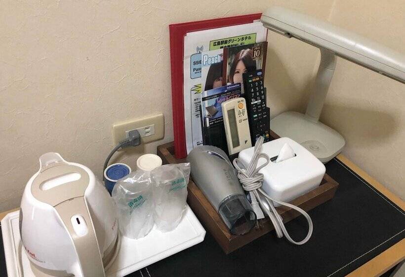 בית מלון כפרי Hiroshima Ekimae Green