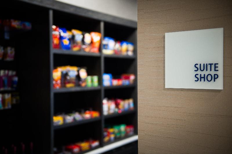 فندق Holiday Inn Express And Suites Madison Central, An Ihg