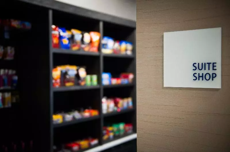 فندق Holiday Inn Express And Suites Madison Central, An Ihg