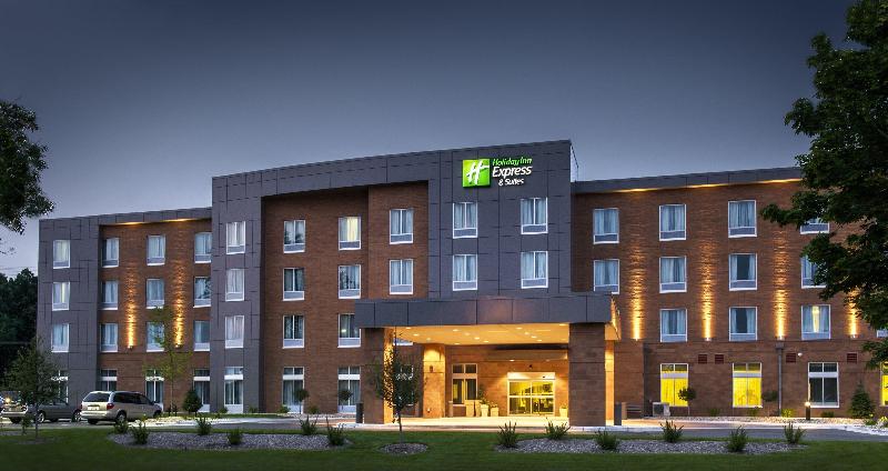 فندق Holiday Inn Express And Suites Madison Central, An Ihg