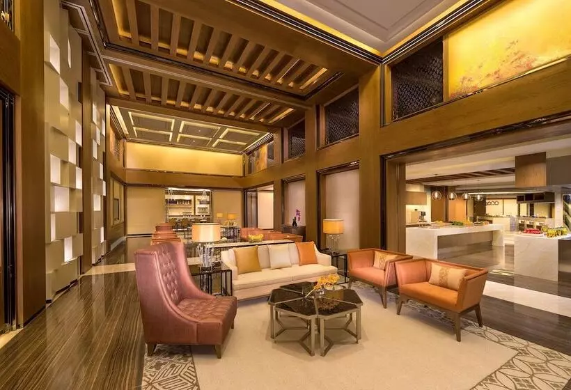 هتل Hyatt Regency Dubai Creek Heights