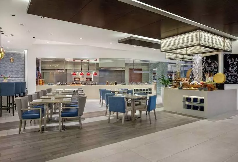 هتل Hyatt Regency Dubai Creek Heights