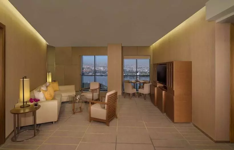 هتل Hyatt Regency Dubai Creek Heights