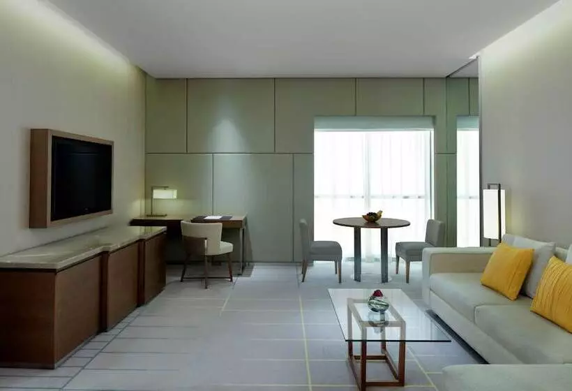 هتل Hyatt Regency Dubai Creek Heights