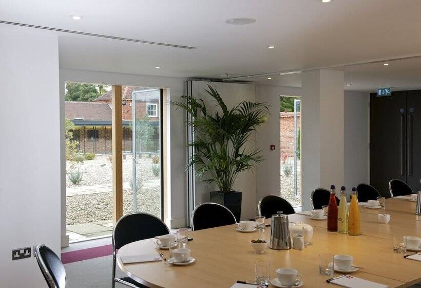 בית מלון כפרי Lifehouse Spa And