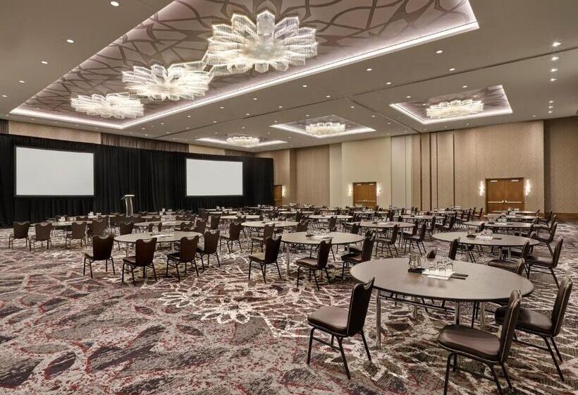 Отель Loews Chicago