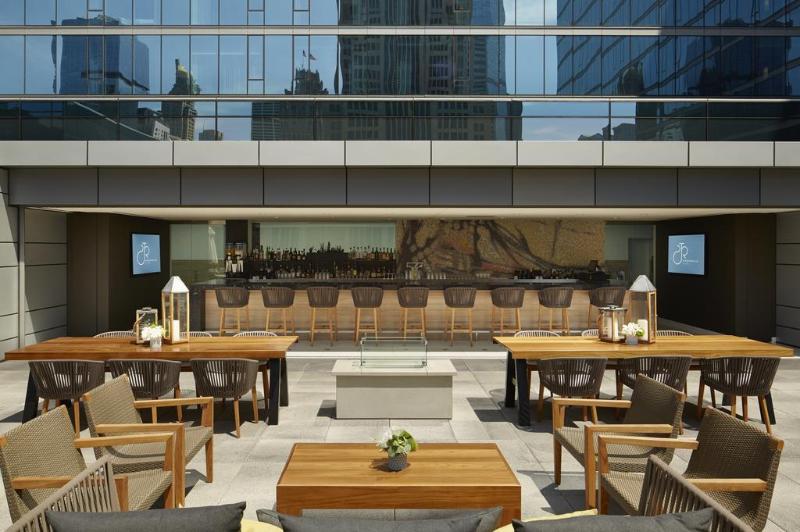 Отель Loews Chicago