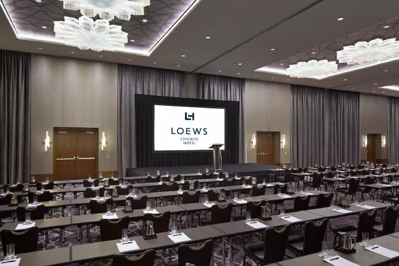 호텔 Loews Chicago