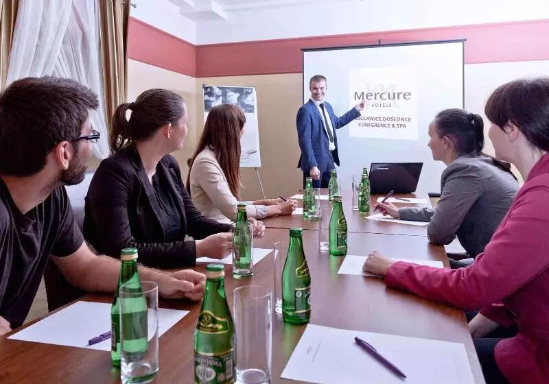 Отель Mercure Racławice Dosłońce Conference&spa