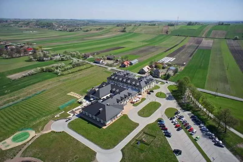 Отель Mercure Racławice Dosłońce Conference&spa