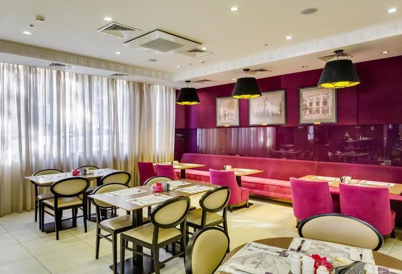 בית מלון כפרי Mercure Rostovondon Center