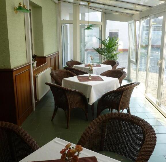 Hotel Penzion šenk Pardubice