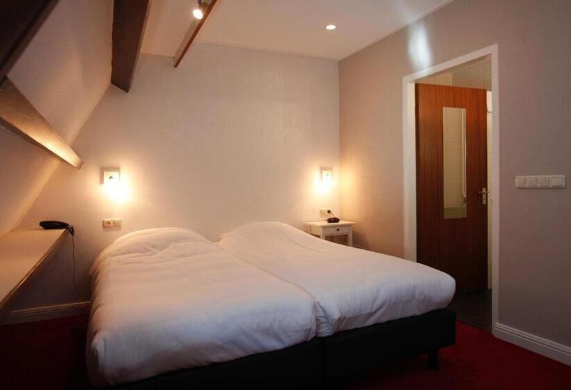 ホテル Restaurant Riche