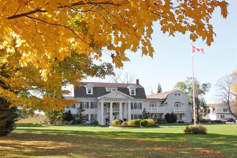 בית מלון כפרי Riverbend Inn & Vineyard