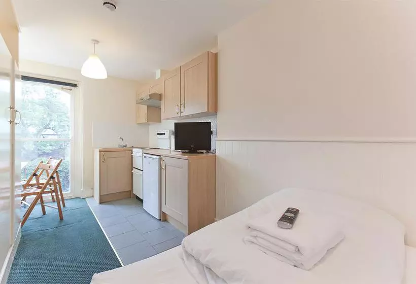 בית מלון כפרי Welby 37