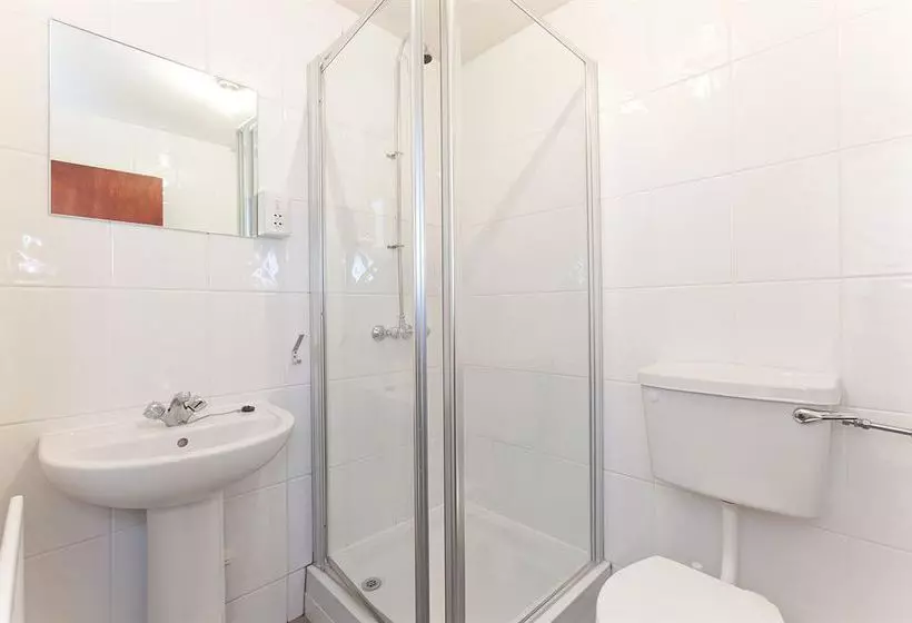 בית מלון כפרי Welby 37