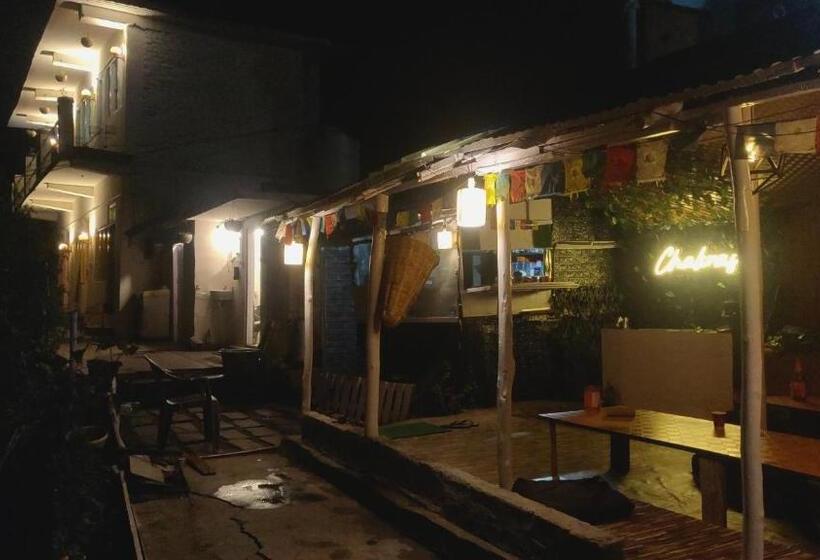 הוסטל Chakras   A Boutique Stay