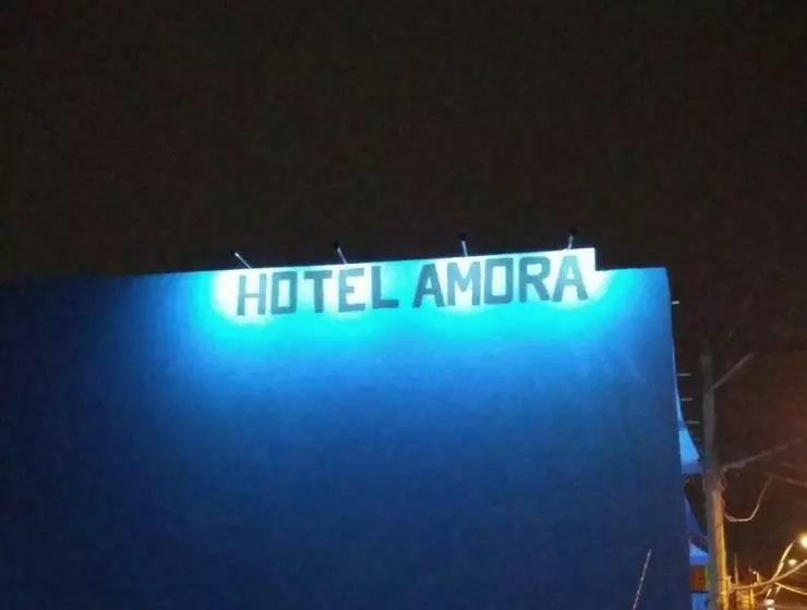 Hotelli Amora