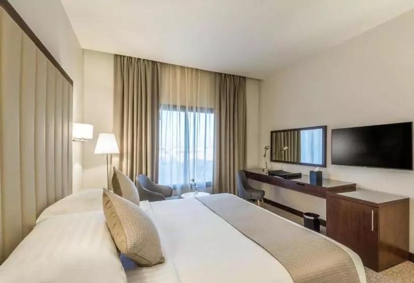 Hotelli Best Western Plus Al Qurayyat City Center