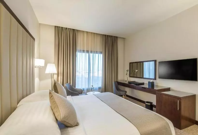 Hotelli Best Western Plus Al Qurayyat City Center