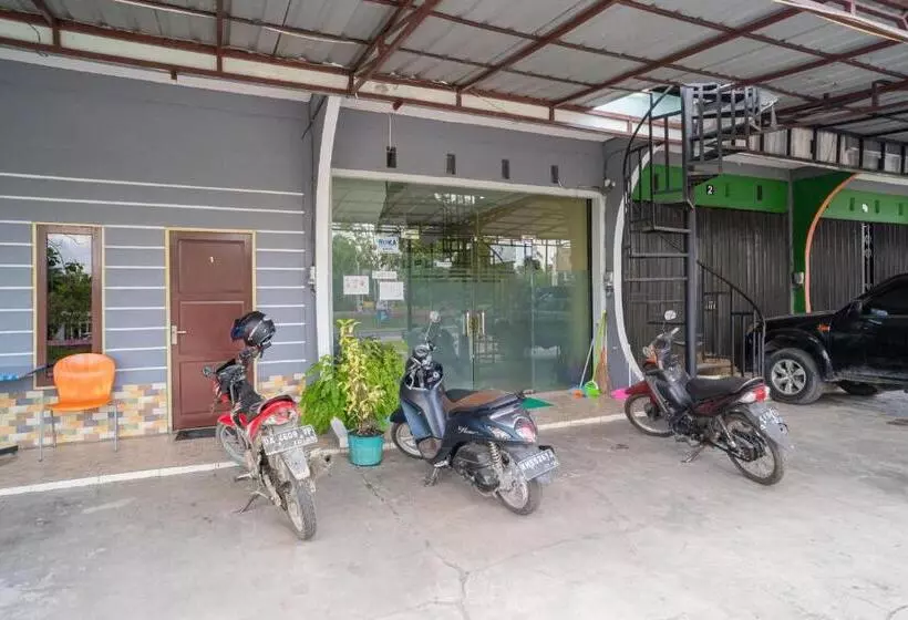 هتل Reddoorz Syariah @ Jalan Bukit Kaminting 2