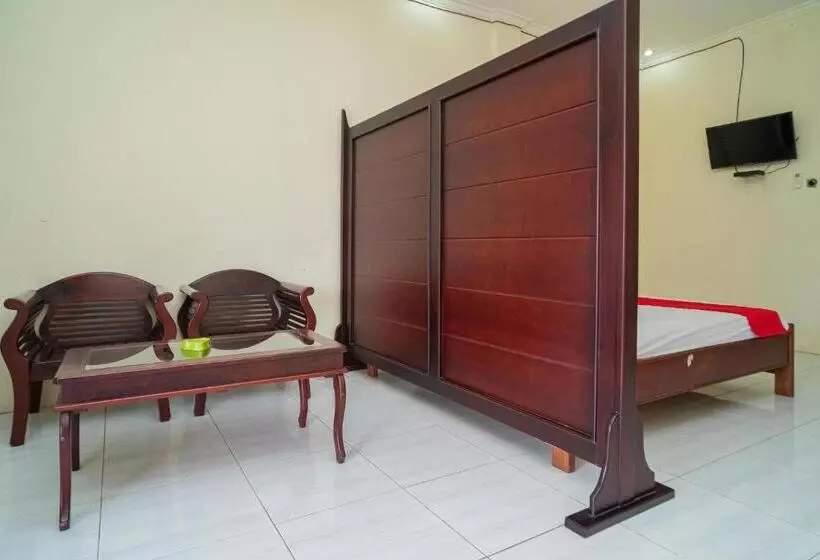 هتل Reddoorz Syariah @ Jalan Bukit Kaminting 2