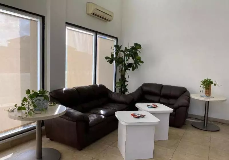 Motelli Howard Johnson By Wyndham Azusa