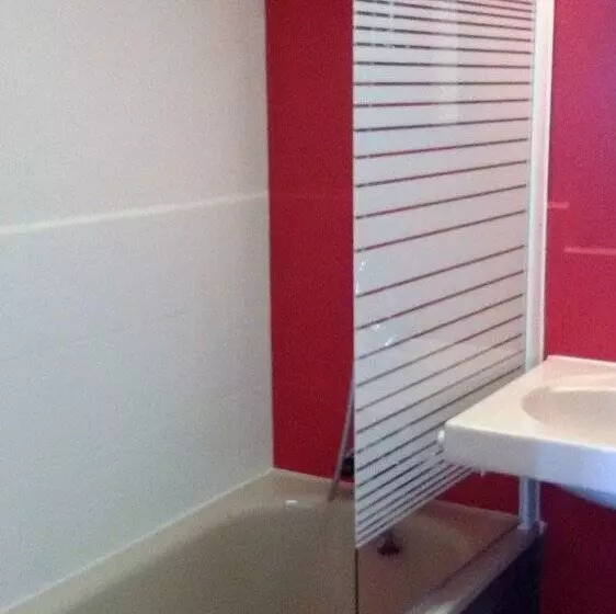 Hotelli Le Merle Blanc