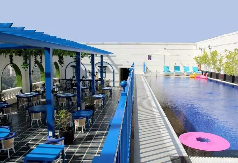 Hotelli Planet Hollywood Thane