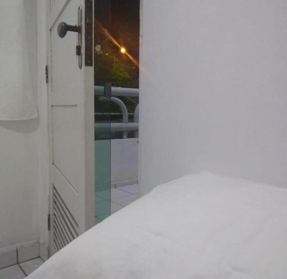 هاستل Cantinho Sertanejo