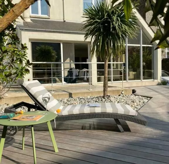 Aamiaismajoitus (B&B) Villa Clémenceau