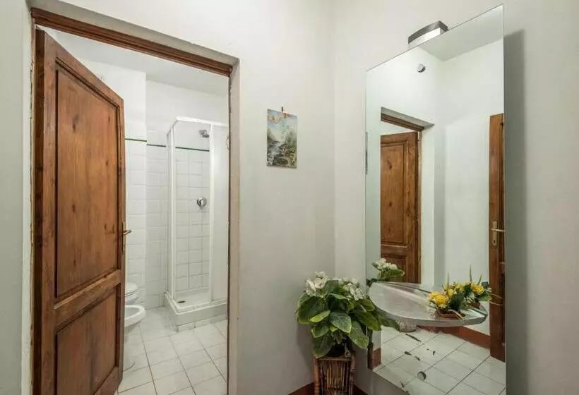 Hotelli Poggio Primo Bilocale Prunalbo