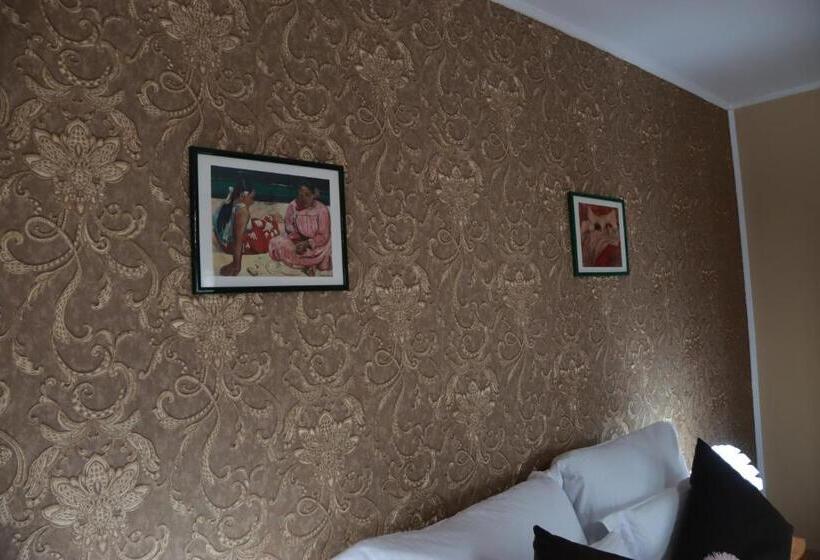 בית מלון כפרי Casa Italia