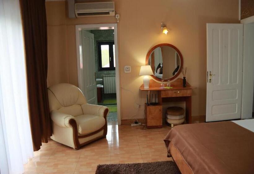 בית מלון כפרי Casa Italia