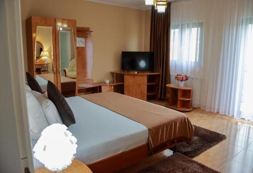 בית מלון כפרי Casa Italia