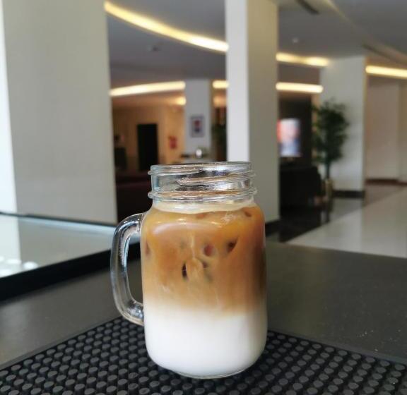 فندق النزيل الذهبي   Golden Guest