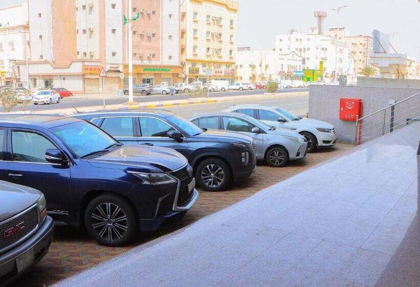 فندق النزيل الذهبي   Golden Guest