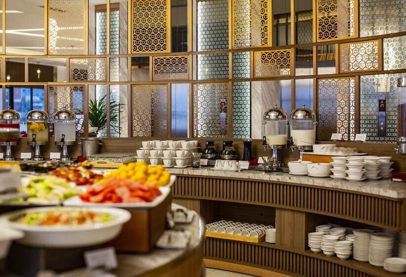 Peninsula Hotel Danang