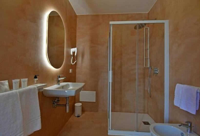 בית מלון כפרי San Anton