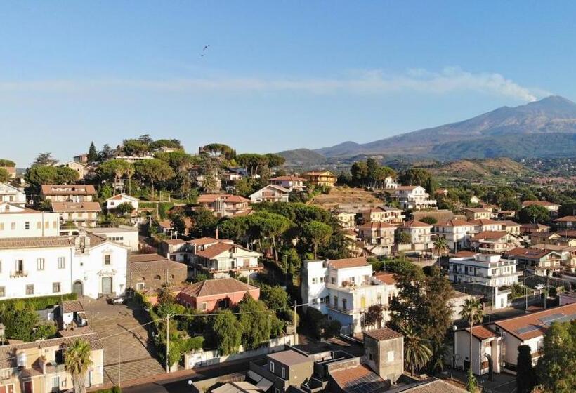 בית מלון כפרי San Anton