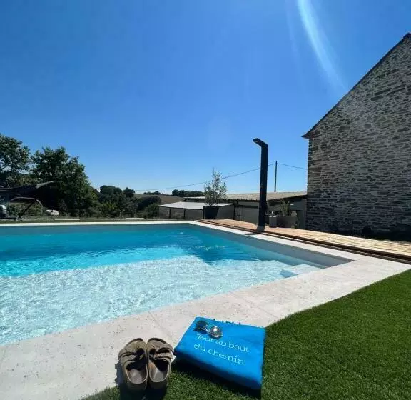 Majatalo Tout Au Bout Du Chemin