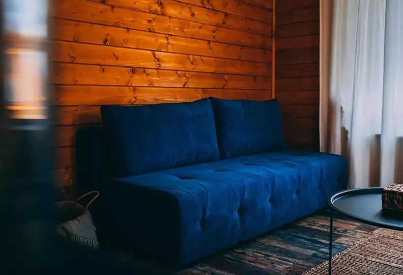 استراحتگاه Shurra